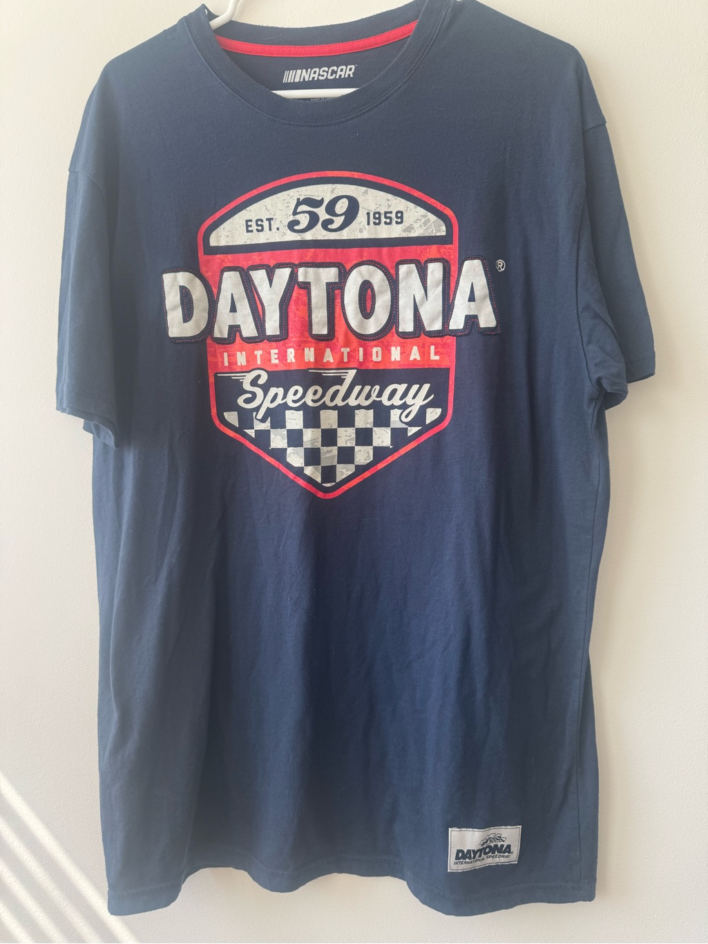 Nascar Daytona Speedway Tee Shirt Navy Red  White Sz L